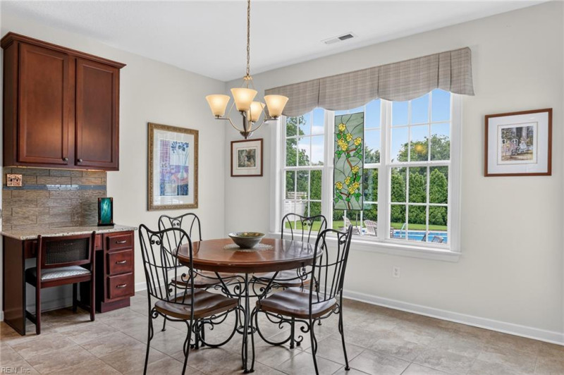 Photo 14 of 42 residential for sale in Suffolk virginia