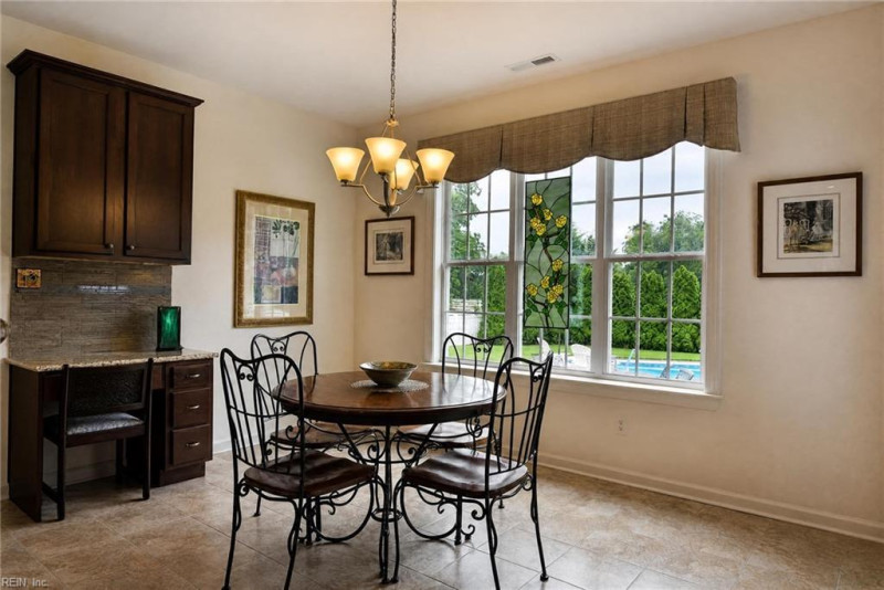 Photo 16 of 42 residential for sale in Suffolk virginia