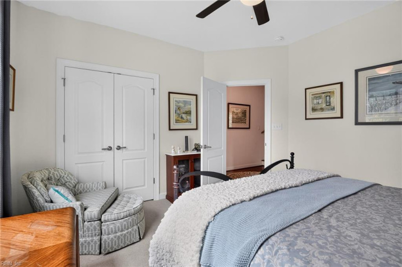 Photo 17 of 42 residential for sale in Suffolk virginia
