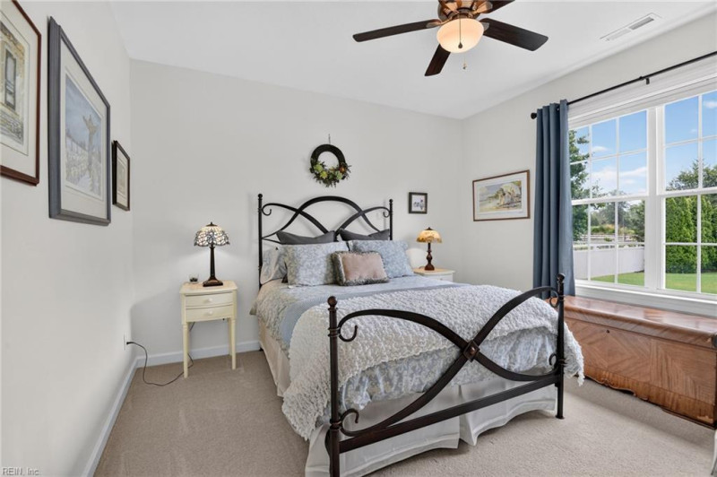 Photo 23 of 42 residential for sale in Suffolk virginia