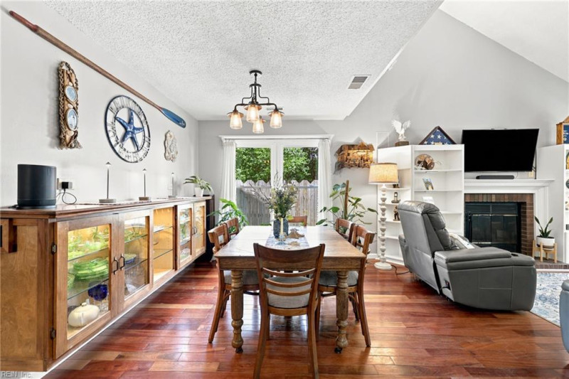 Photo 11 of 50 residential for sale in Virginia Beach virginia