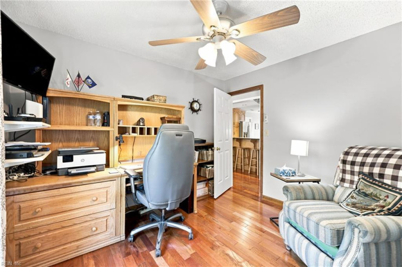 Photo 21 of 50 residential for sale in Virginia Beach virginia