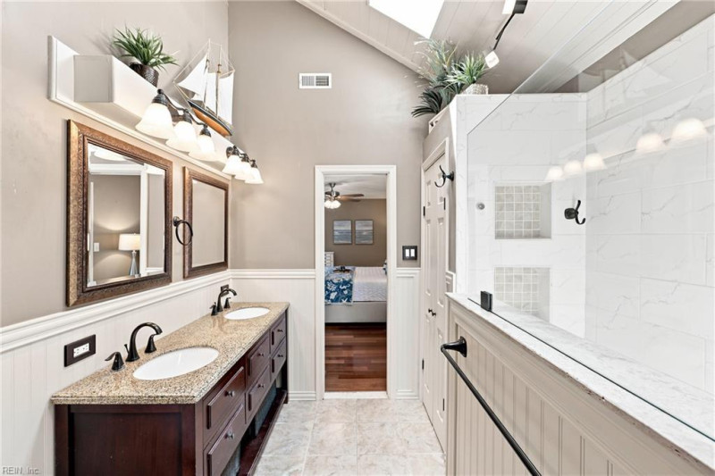 Photo 29 of 50 residential for sale in Virginia Beach virginia