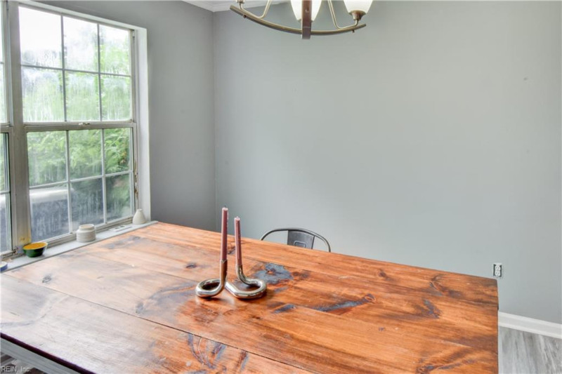 Photo 10 of 12 residential for sale in Chesapeake virginia