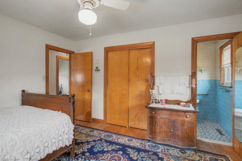 Photo 19 of 25 residential for sale in Hampton virginia