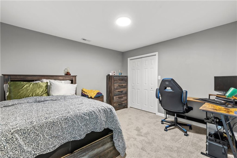 Photo 18 of 27 residential for sale in Hampton virginia