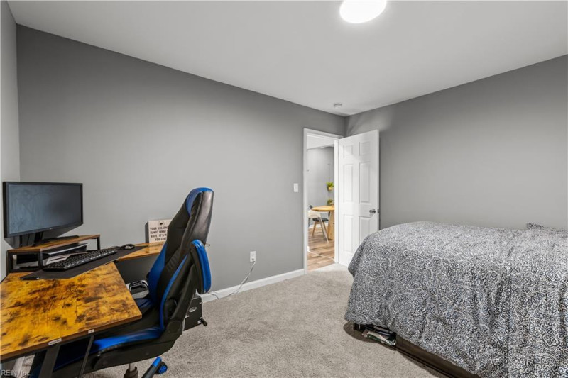 Photo 19 of 27 residential for sale in Hampton virginia