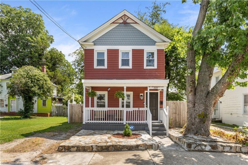 Photo 2 of 27 residential for sale in Hampton virginia
