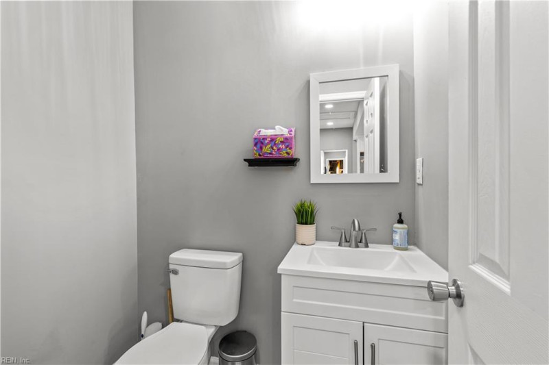 Photo 20 of 27 residential for sale in Hampton virginia