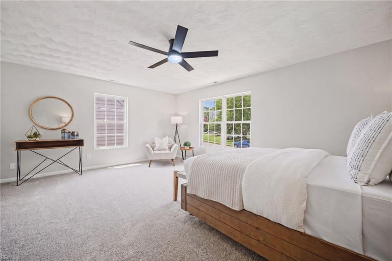 Photo 14 of 36 residential for sale in Hampton virginia