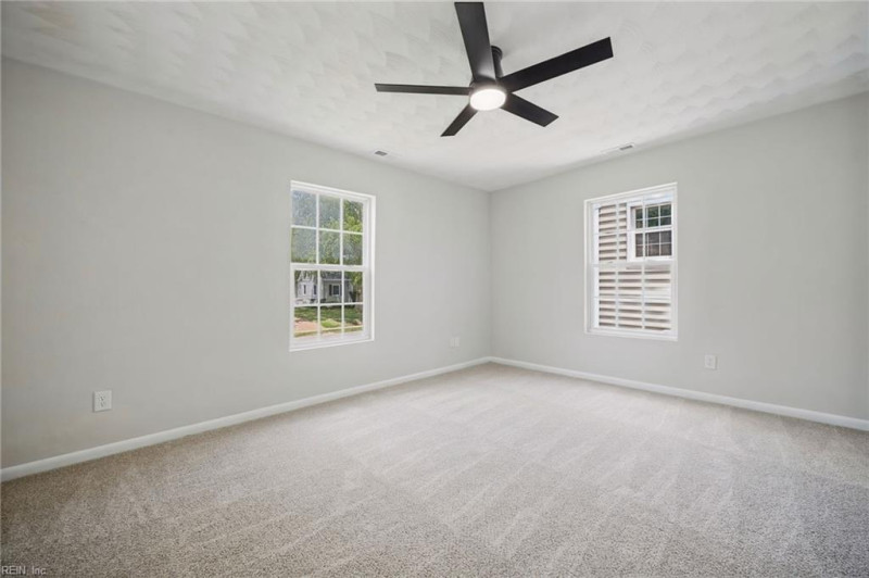 Photo 20 of 36 residential for sale in Hampton virginia
