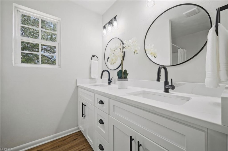 Photo 26 of 36 residential for sale in Hampton virginia