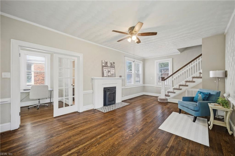 Photo 11 of 49 residential for sale in Portsmouth virginia