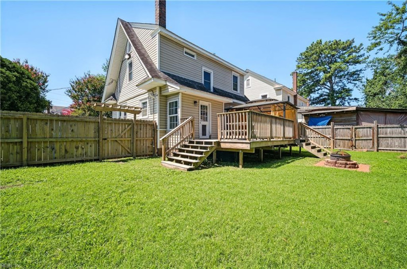 Photo 40 of 49 residential for sale in Portsmouth virginia