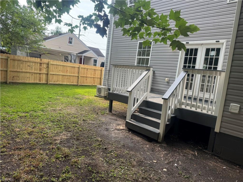 Photo 15 of 16 residential for sale in Chesapeake virginia