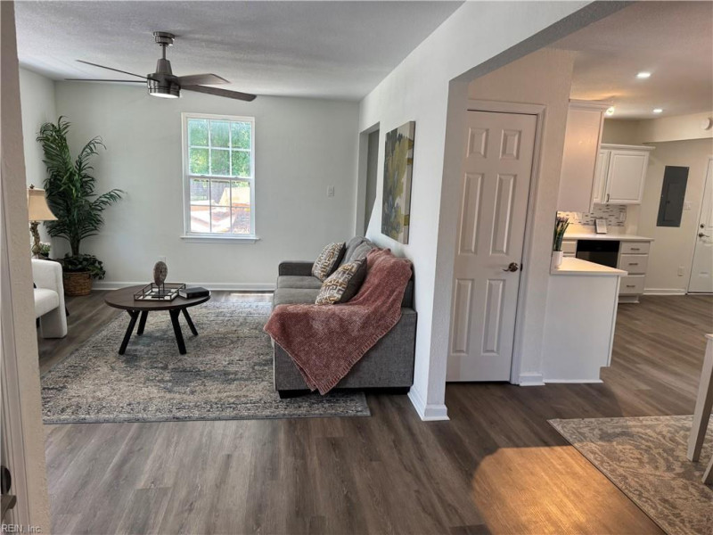 Photo 16 of 16 residential for sale in Chesapeake virginia