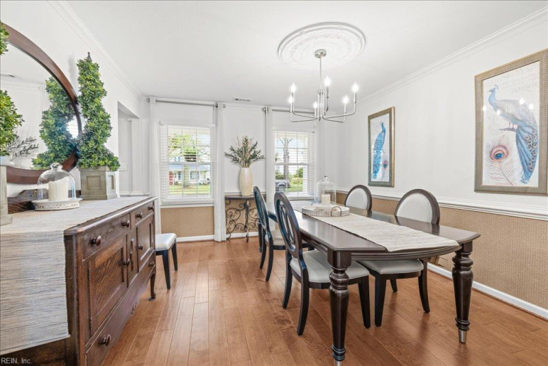 Photo 11 of 46 residential for sale in Virginia Beach virginia