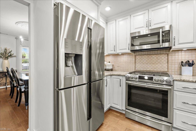 Photo 19 of 46 residential for sale in Virginia Beach virginia