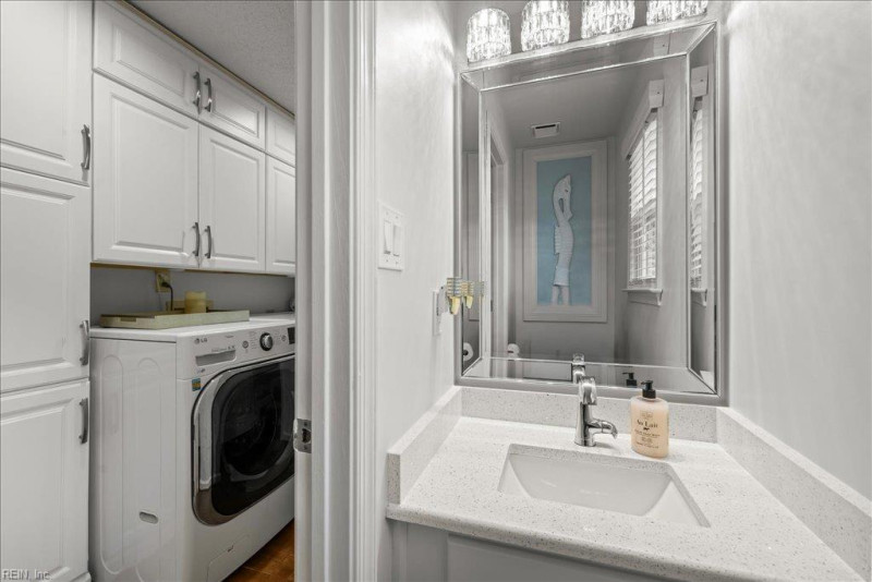 Photo 23 of 46 residential for sale in Virginia Beach virginia