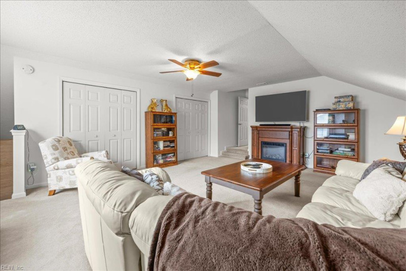 Photo 25 of 46 residential for sale in Virginia Beach virginia