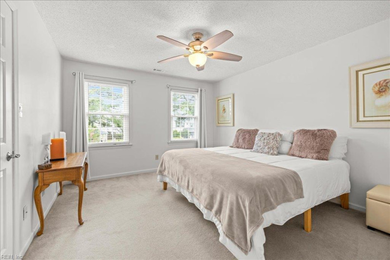 Photo 26 of 46 residential for sale in Virginia Beach virginia
