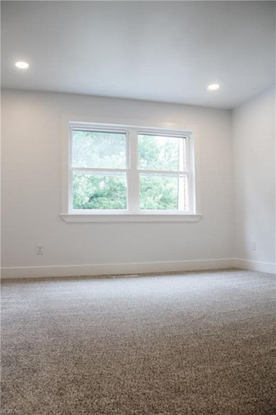 Photo 10 of 18 residential for sale in Virginia Beach virginia