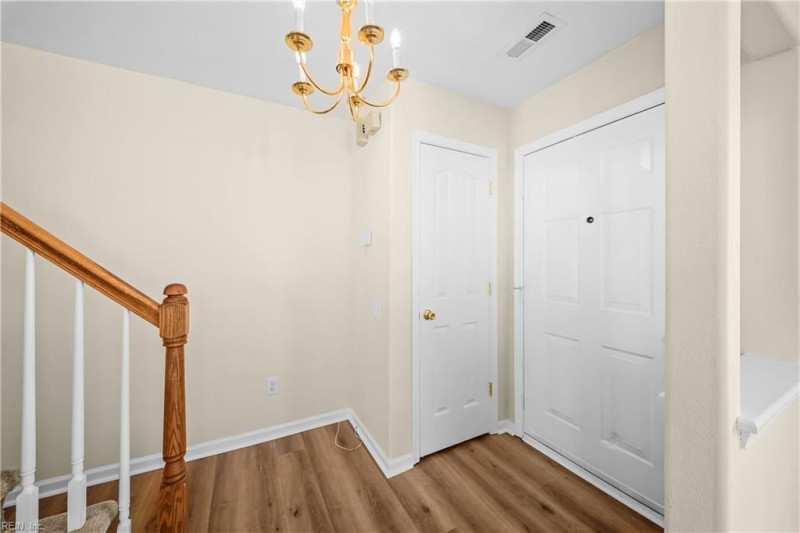 Photo 11 of 28 residential for sale in Suffolk virginia