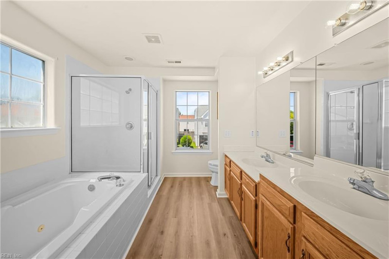 Photo 20 of 28 residential for sale in Suffolk virginia