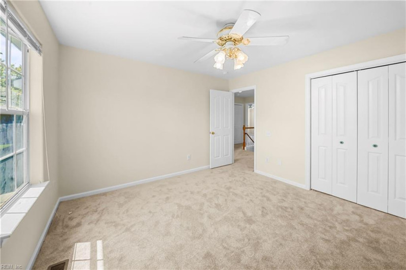 Photo 22 of 28 residential for sale in Suffolk virginia