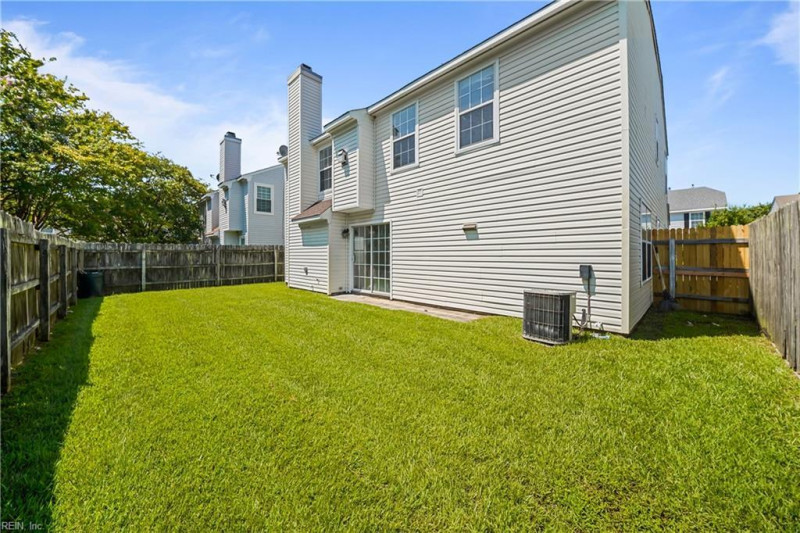 Photo 27 of 28 residential for sale in Suffolk virginia
