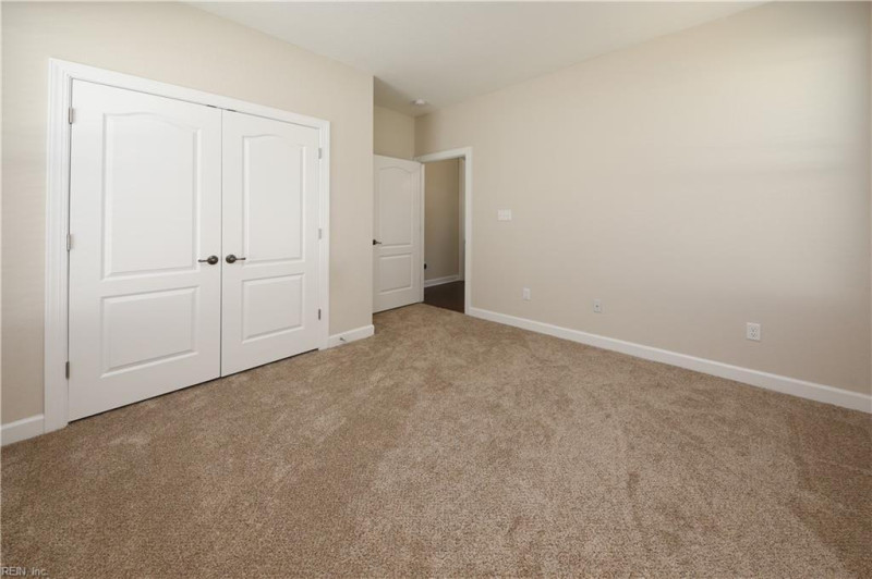 Photo 13 of 47 residential for sale in Suffolk virginia