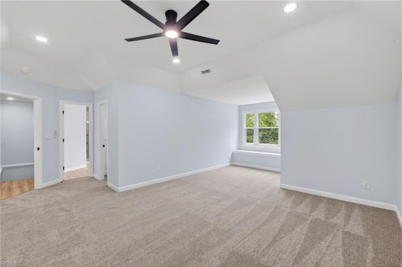 Photo 23 of 45 residential for sale in Chesapeake virginia