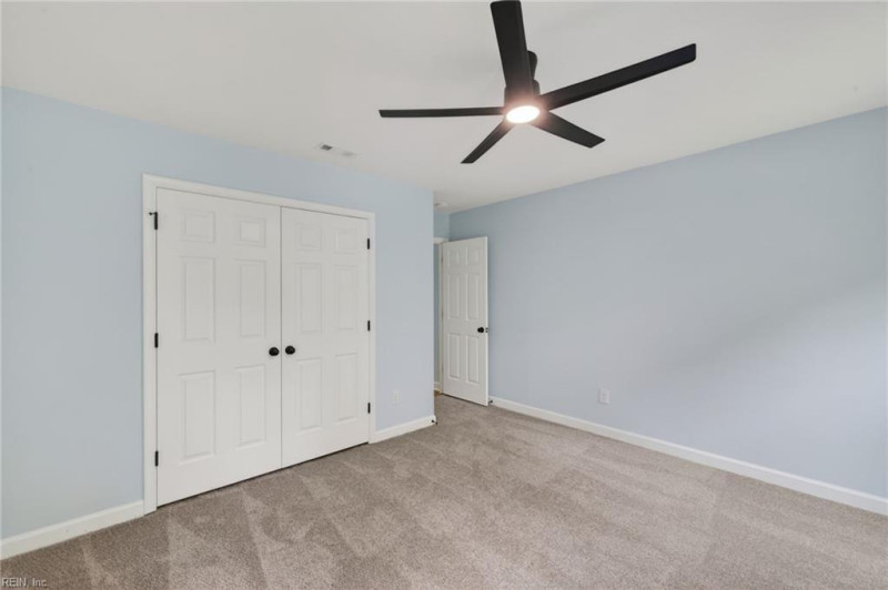 Photo 35 of 45 residential for sale in Chesapeake virginia