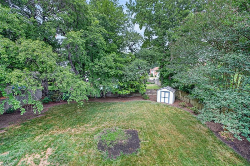 Photo 36 of 45 residential for sale in Chesapeake virginia