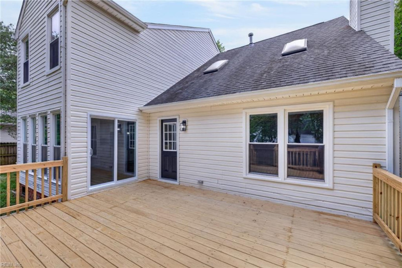 Photo 40 of 45 residential for sale in Chesapeake virginia