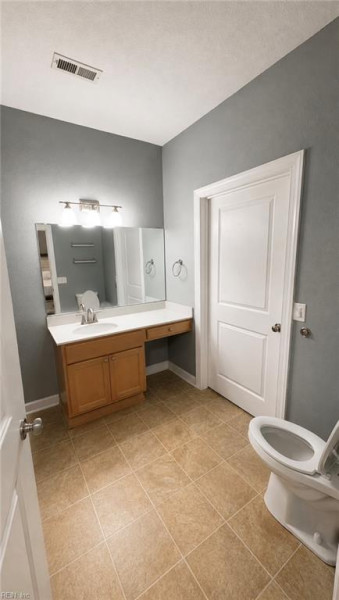 Photo 11 of 15 residential for sale in Portsmouth virginia