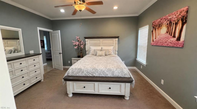 Photo 9 of 15 residential for sale in Portsmouth virginia