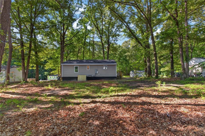 Photo 22 of 23 residential for sale in James City County virginia