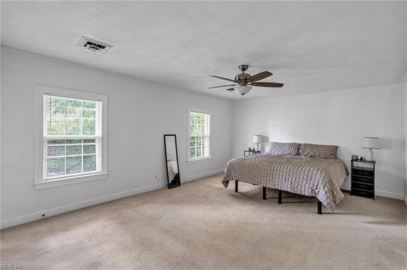 Photo 30 of 44 residential for sale in Chesapeake virginia