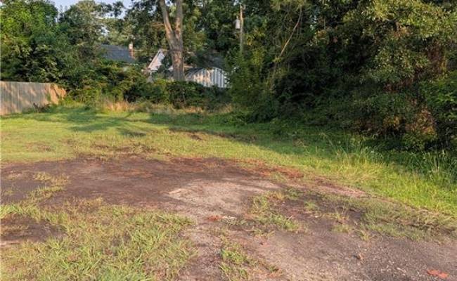 1128 Victory Boulevard, Portsmouth, VA 23702
