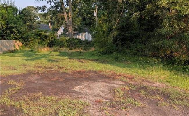 1128 Victory Boulevard, Portsmouth, VA 23702 photo 3