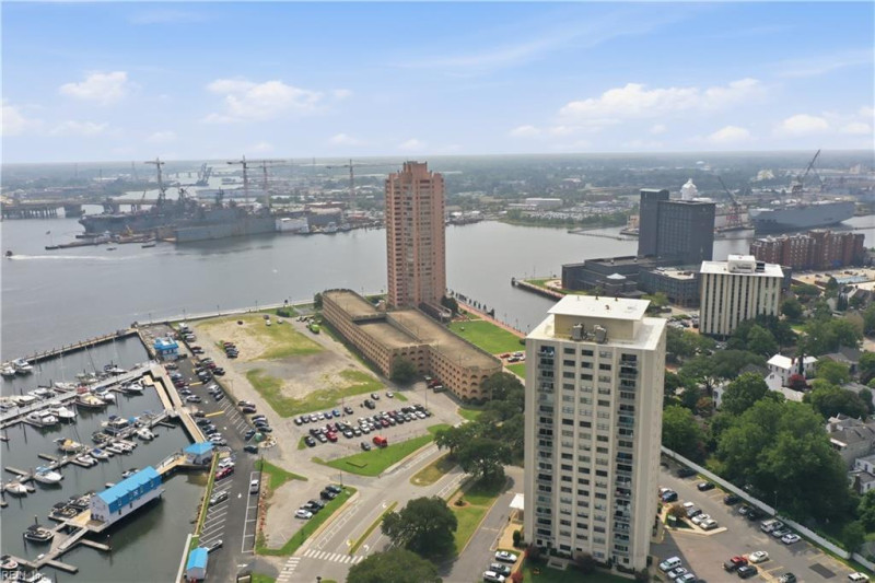 Photo 31 of 33 residential for sale in Portsmouth virginia