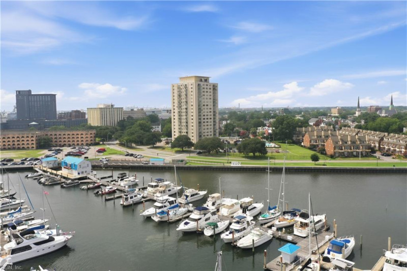 Photo 32 of 33 residential for sale in Portsmouth virginia
