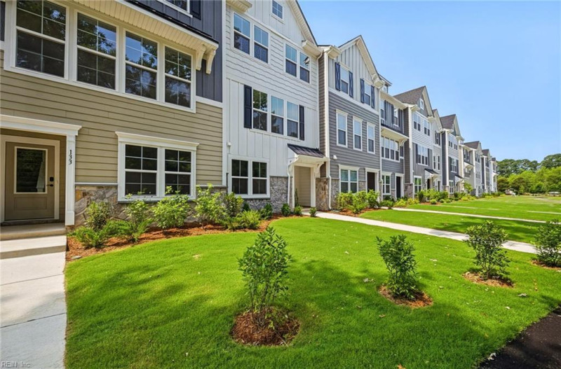 Photo 2 of 50 residential for sale in York County virginia