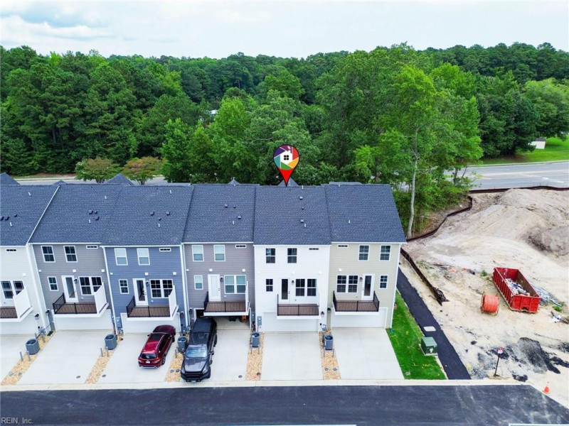 Photo 47 of 50 residential for sale in York County virginia