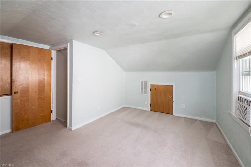Photo 26 of 34 residential for sale in Hampton virginia