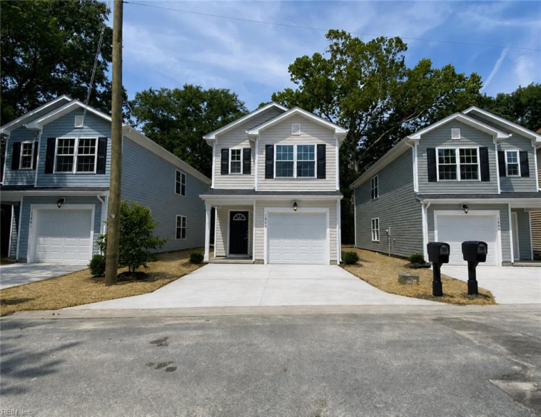 Photo 2 of 9 residential for sale in Chesapeake virginia