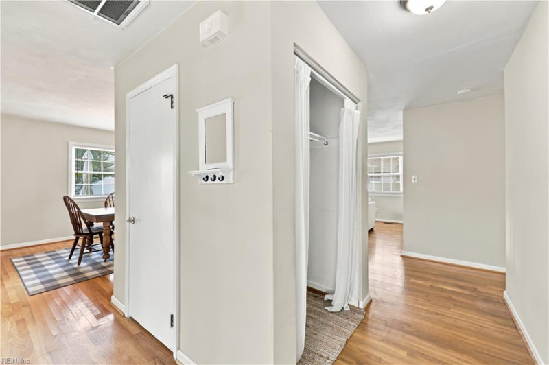 Photo 17 of 45 residential for sale in Portsmouth virginia Photo 17 of 45 residential for sale in Portsmouth virginia