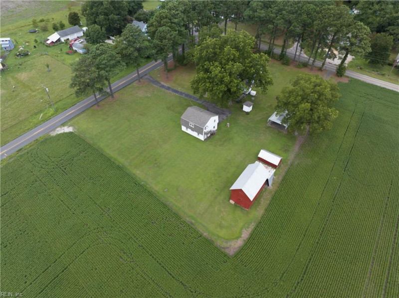 Photo 40 of 47 residential for sale in Gloucester County virginia