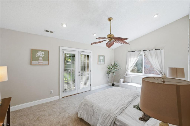 Photo 17 of 40 residential for sale in Chesapeake virginia Photo 17 of 40 residential for sale in Chesapeake virginia